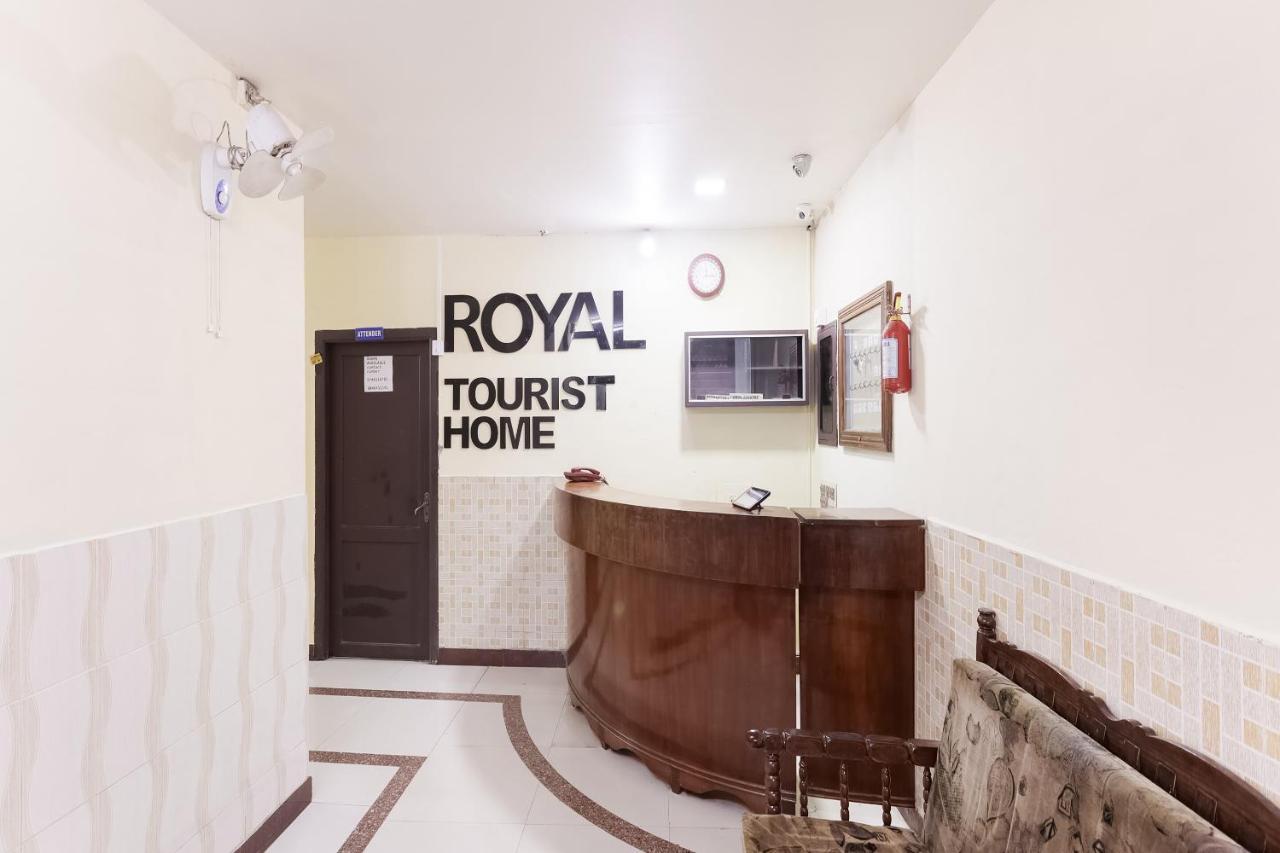 Spot On 60665 Royal Tourist Home Valāncheri Zewnętrze zdjęcie