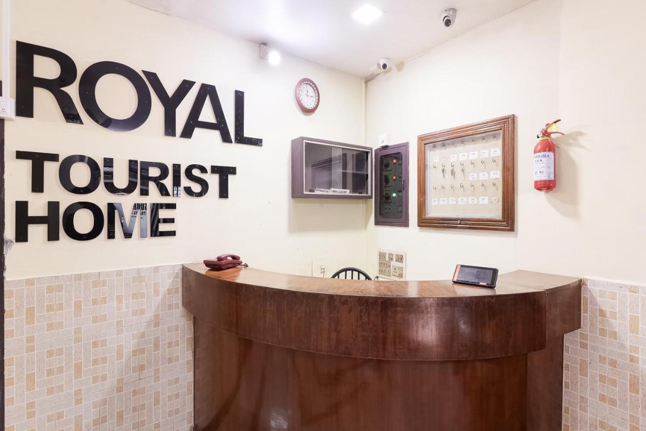 Spot On 60665 Royal Tourist Home Valāncheri Zewnętrze zdjęcie
